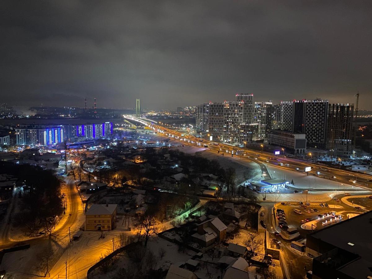 Apartments With Dnipro View كييف المظهر الخارجي الصورة
